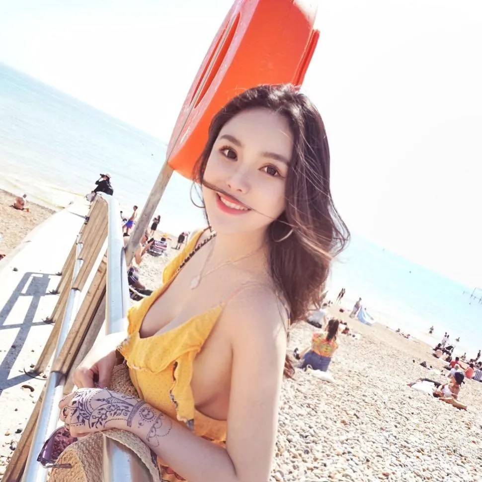 Greedy Little Beautiful Frog, the Aura of a Beautiful Girl Is Delicately Charming photo 4
