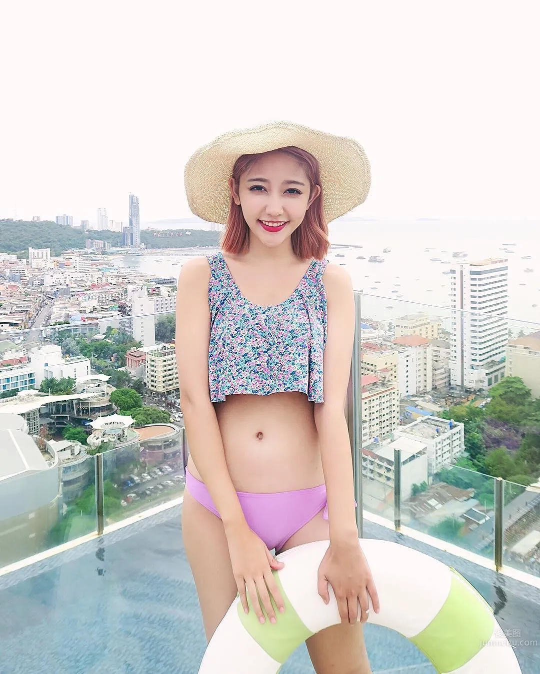 Xu Qingling, Ig Sharing Okinawa Bikini Photos photo 22