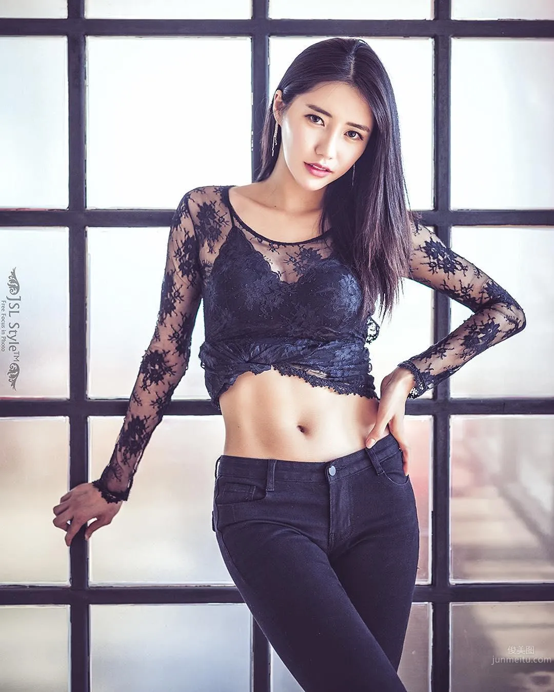 South Korean Goddess Lim Sola, Beautiful Temperament and Sky-High Long Legs photo 6
