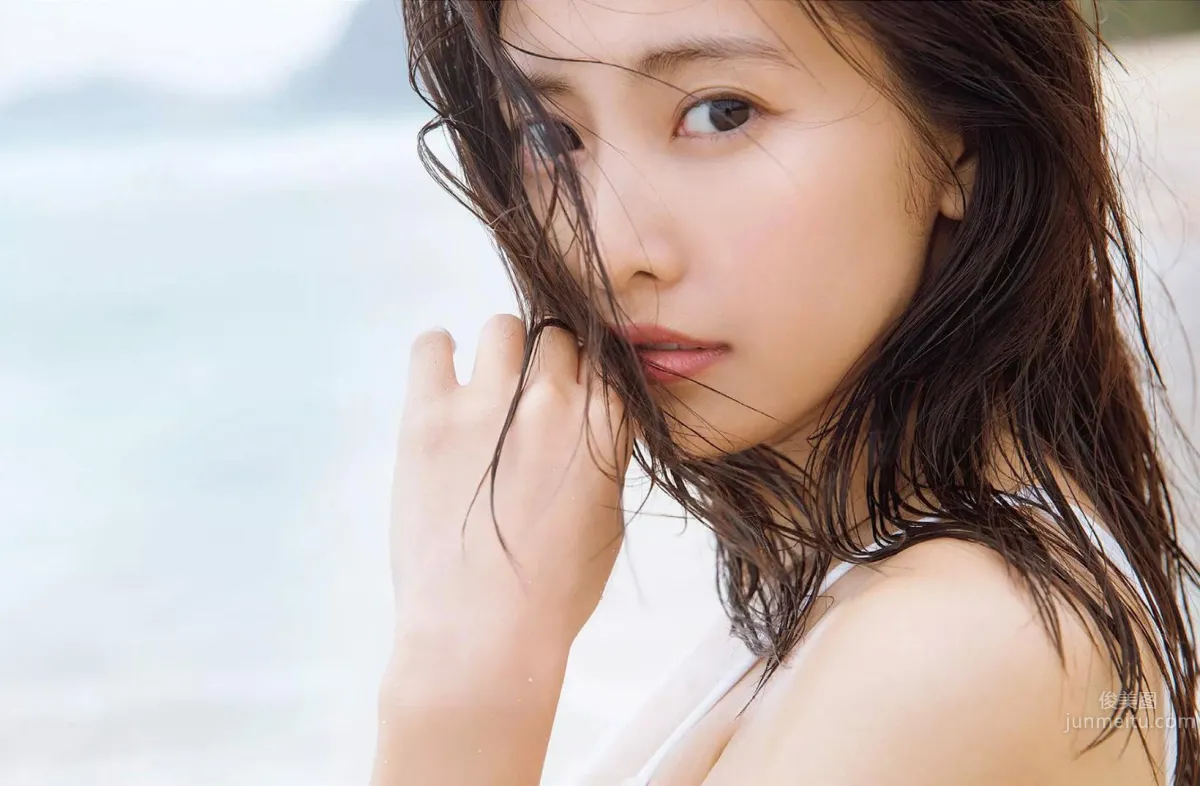 Hinako Sano, 2018 Weekly Playboy News Photo Set photo 28