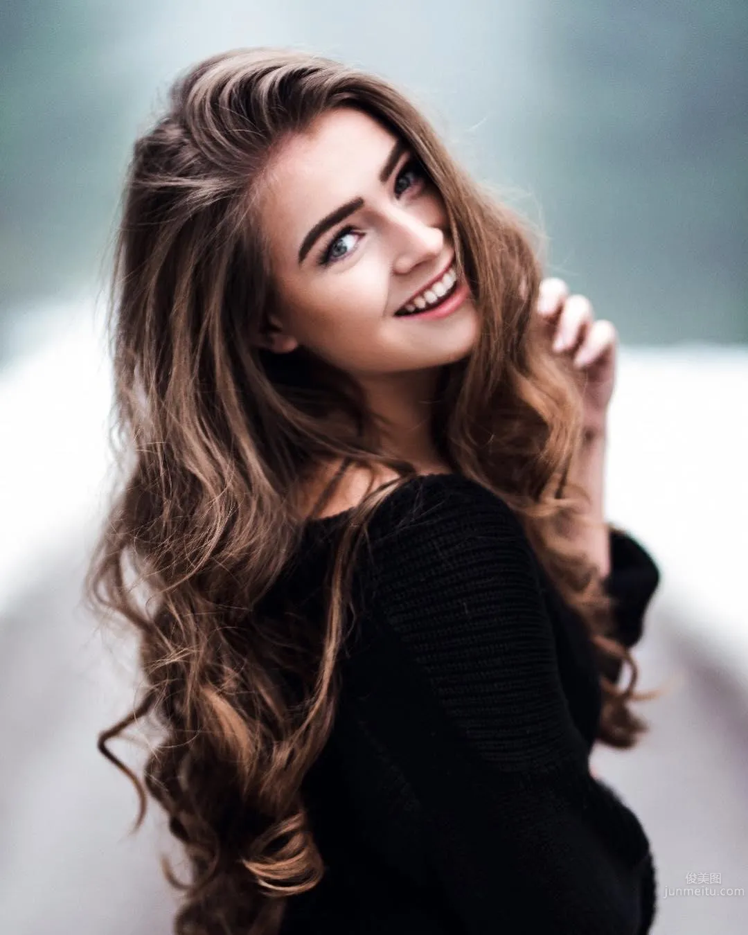 Angel Face Beauty "Anna Von Klinski" Charming Electric Eyes Ultimate Charm photo 17