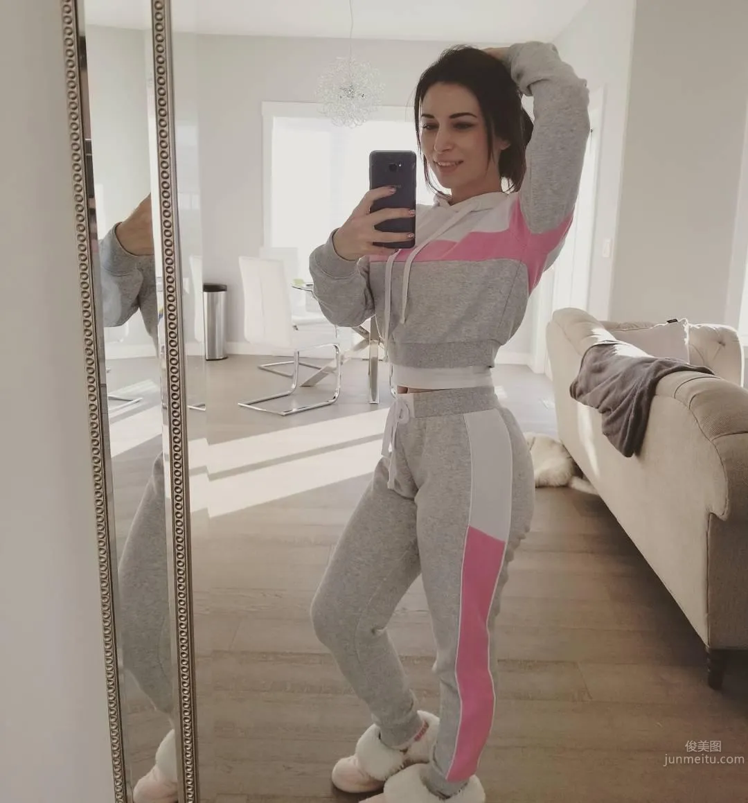Want to Battle Together! Video Game Streamer Girl "Alinity Divine" Fresh and Natural photo 26