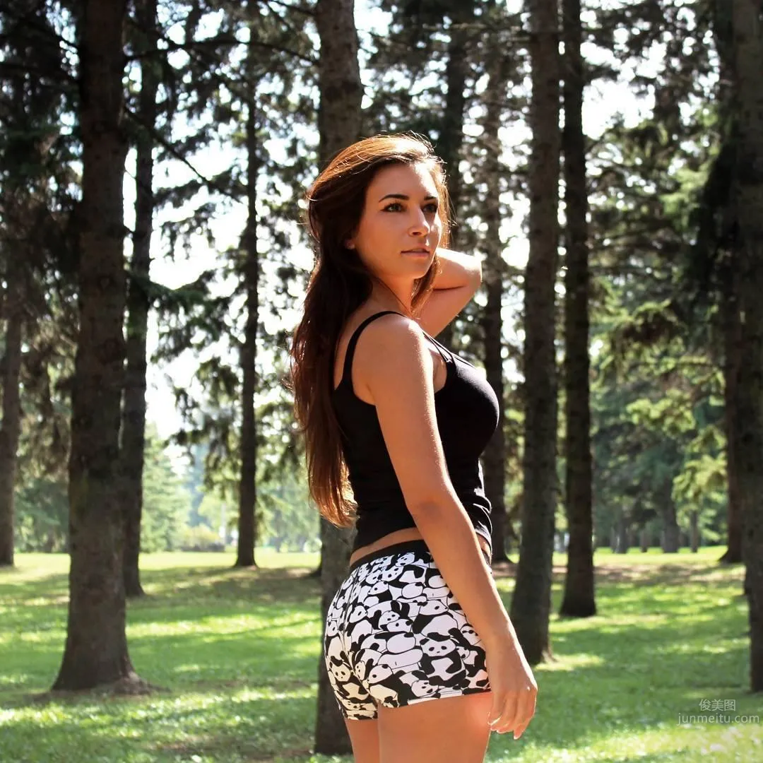 Want to Battle Together! Video Game Streamer Girl "Alinity Divine" Fresh and Natural photo 12