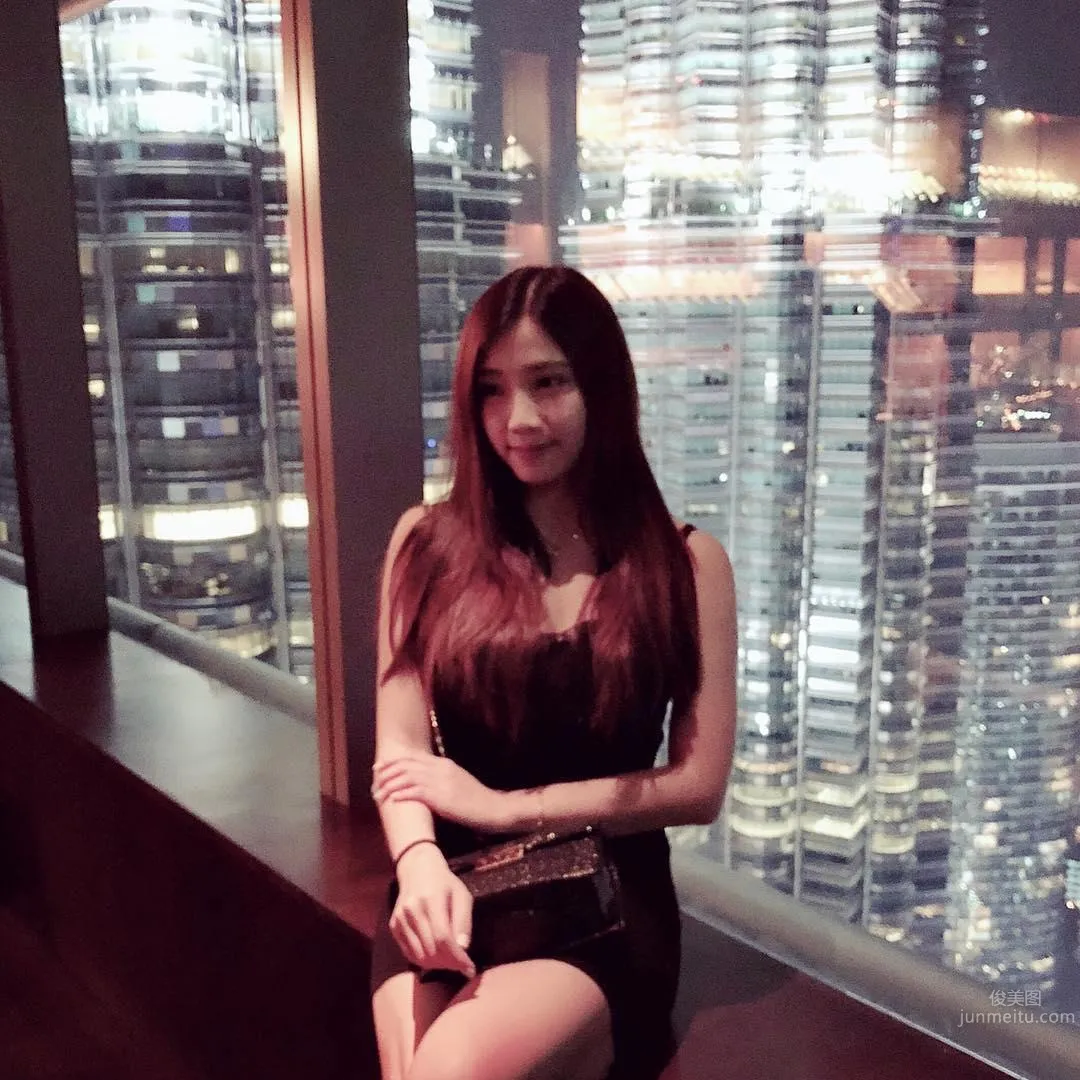 Malaysian Beauty Rainy Lly, Girl with Full Elegance and Great Figure photo 20
