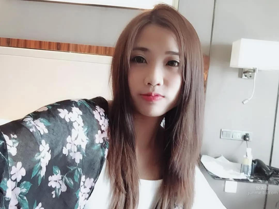 Malaysian Beauty Rainy Lly, Girl with Full Elegance and Great Figure photo 8