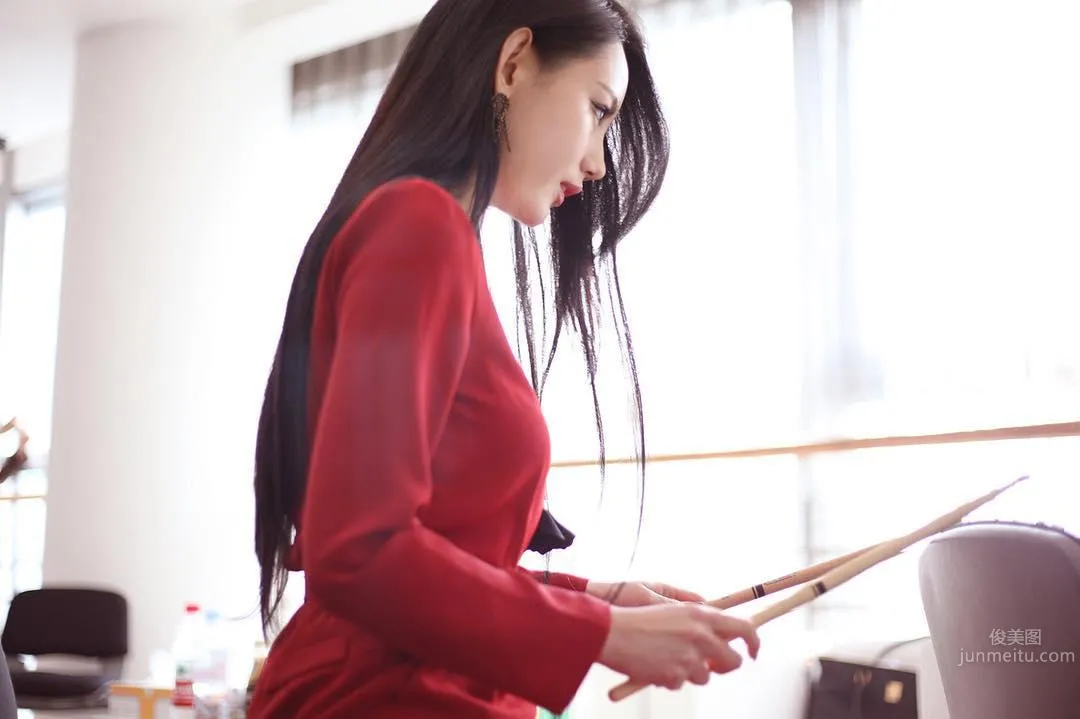 Korean Hot Drummer A-YEON, Striking My Heartbeat with the Sound of Drums! photo 13