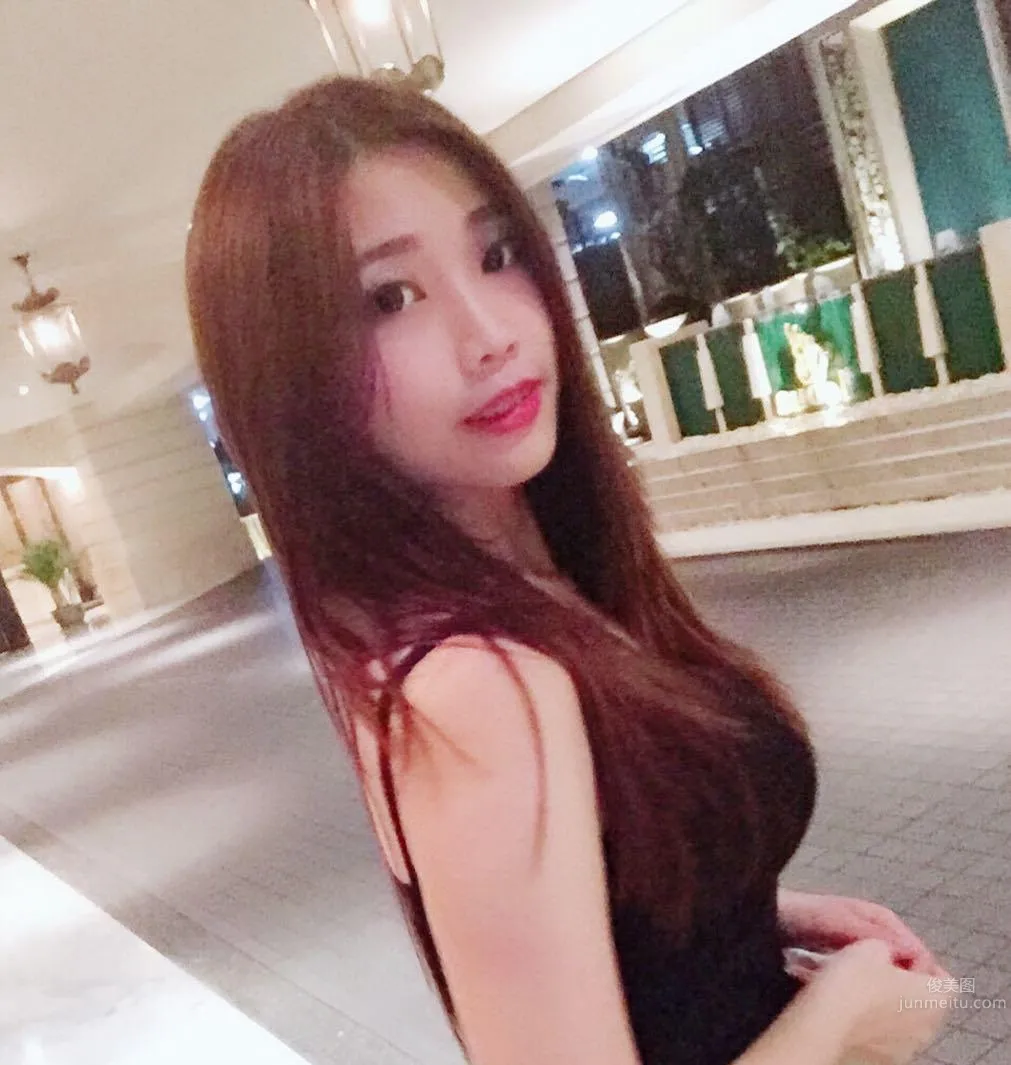 Malaysian Beauty Rainy Lly, Girl with Full Elegance and Great Figure photo 16