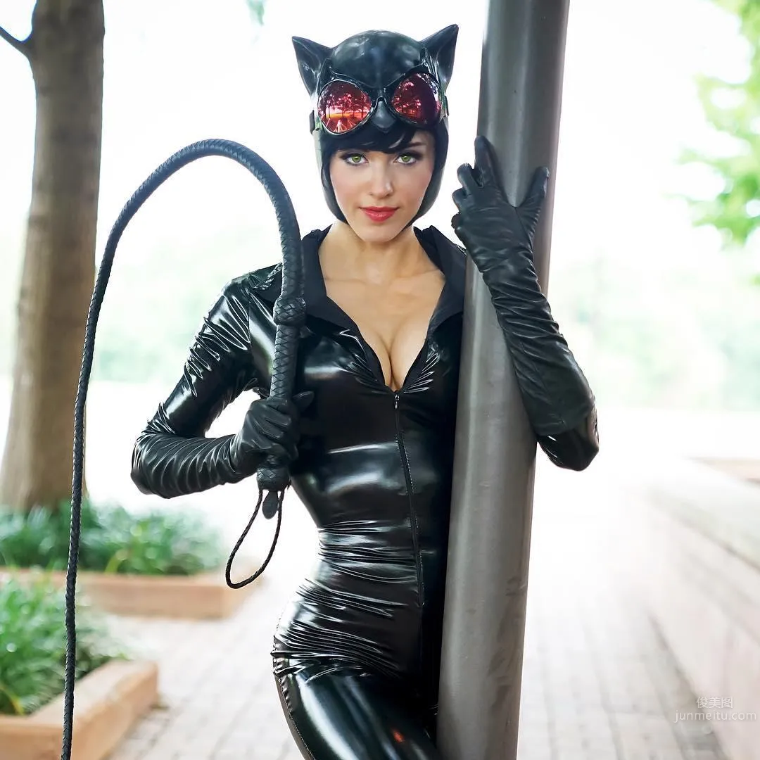 The Moon Abroad Is Rounder! Super Bold Coser Loves Full Nude photo 8