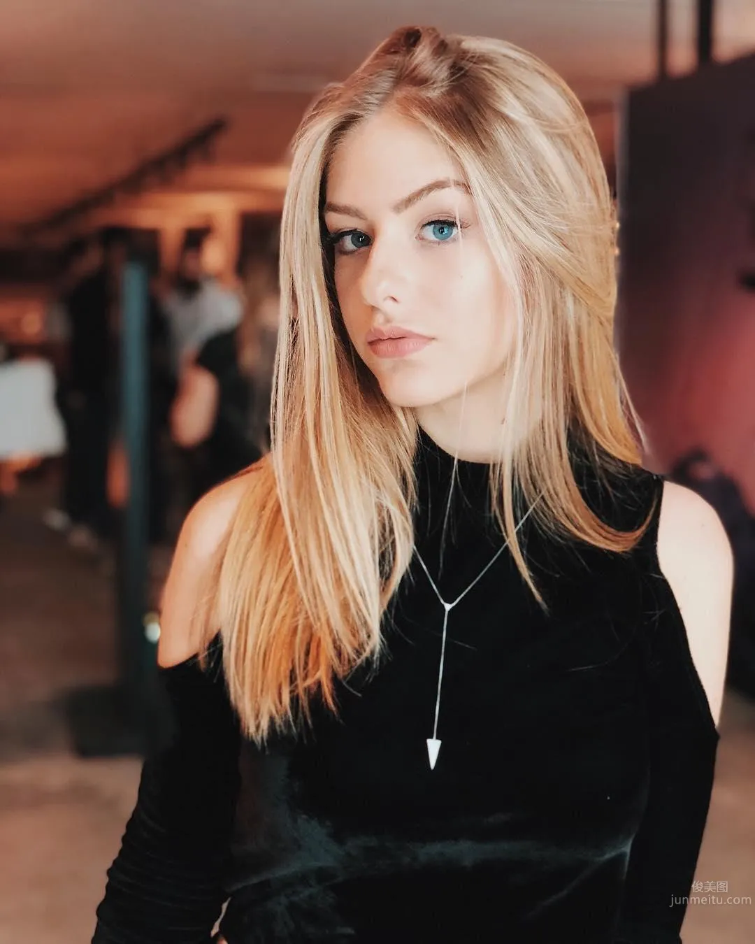 Valentina Schulz - Brazilian Girl with One Million Instagram Followers photo 25