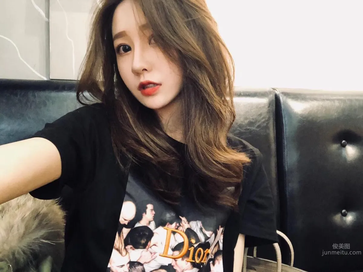 溫婉- Gucci Gucci Prada Prada 9