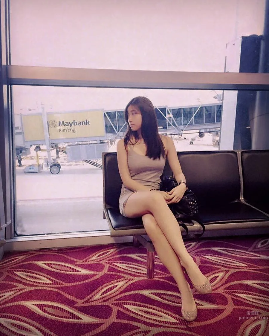 Malaysian Beauty Rainy Lly, Girl with Full Elegance and Great Figure photo 11