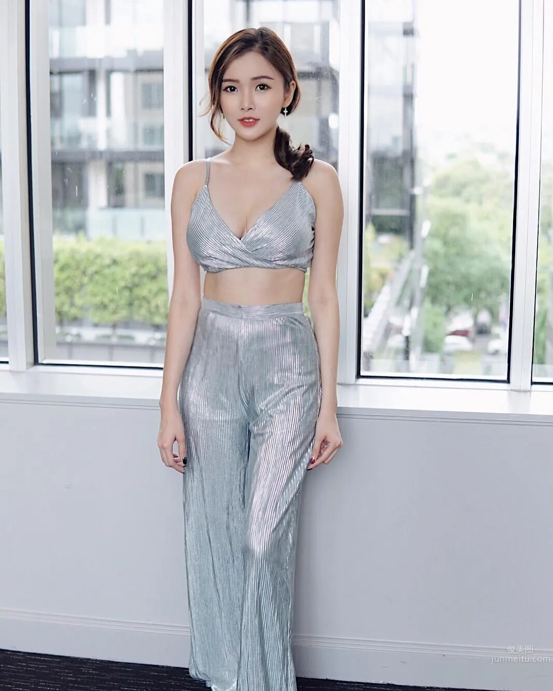 Malaysian Beauty Yifeis Has Over 360,000 Followers! photo 46