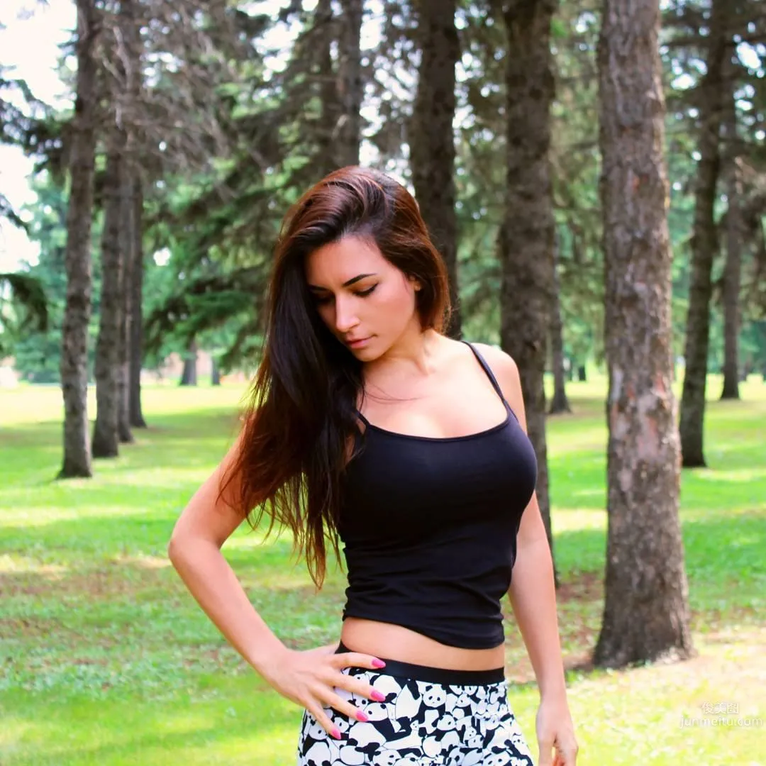 Want to Battle Together! Video Game Streamer Girl "Alinity Divine" Fresh and Natural photo 9