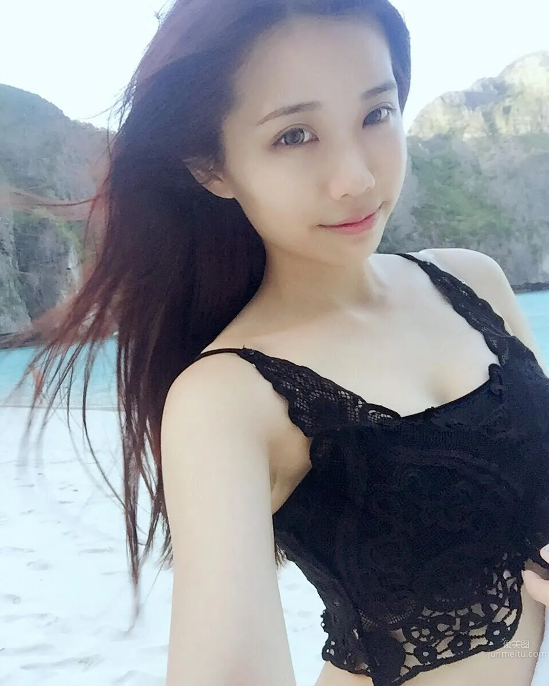Malaysian Beauty Rainy Lly, Girl with Full Elegance and Great Figure photo 1