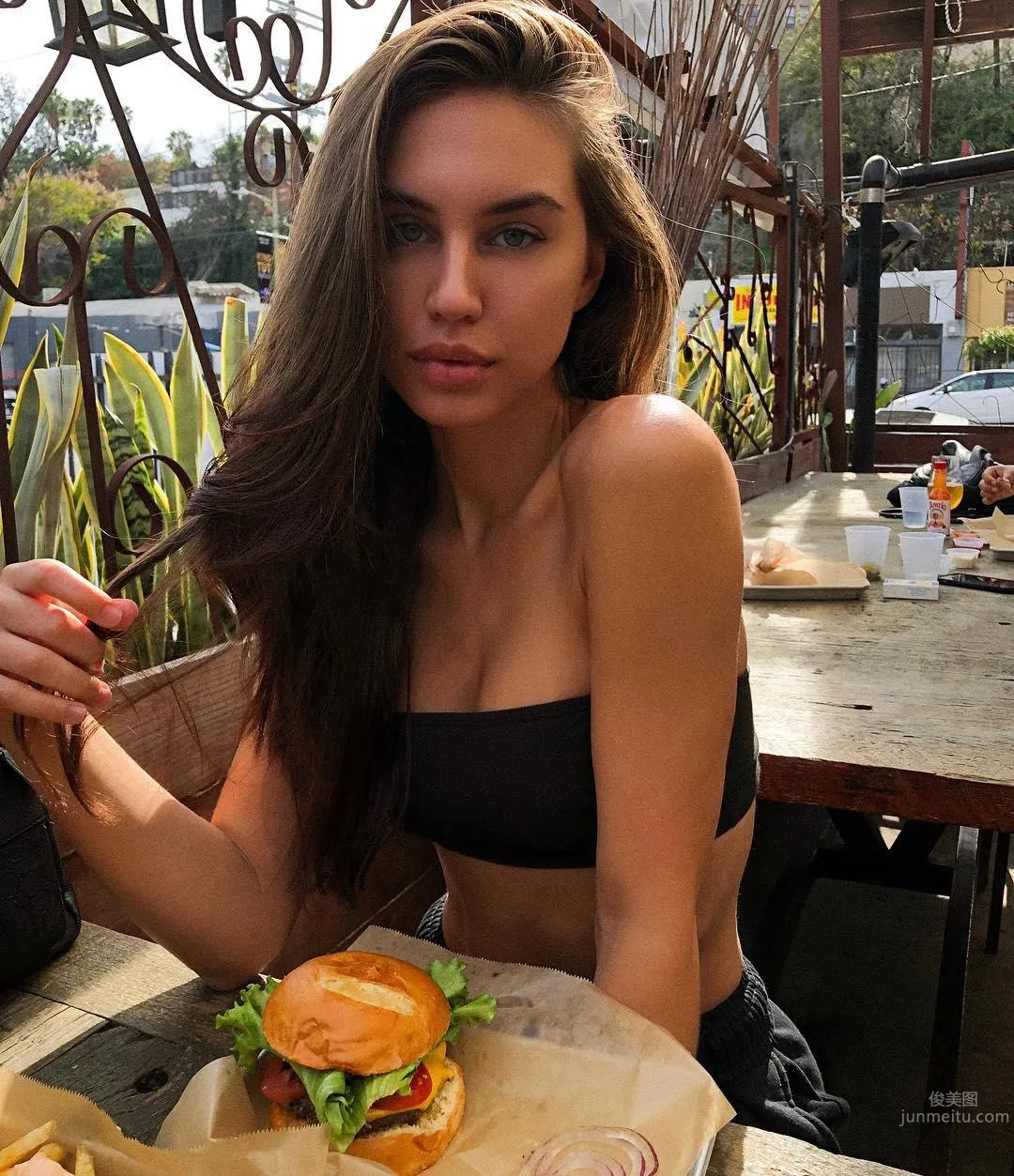 In Love! Angel Face Beauty Brit Manuela, Charming Gaze, Sexiness Off the Charts photo 37