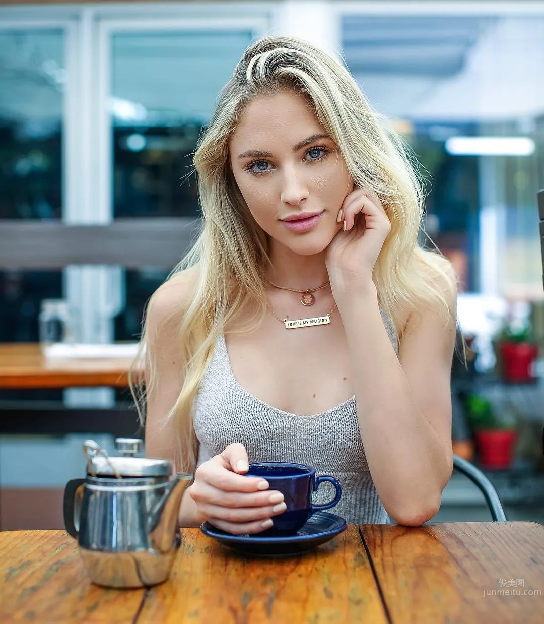 Liberty Netuschil, Top Blogger Beauty photo 14