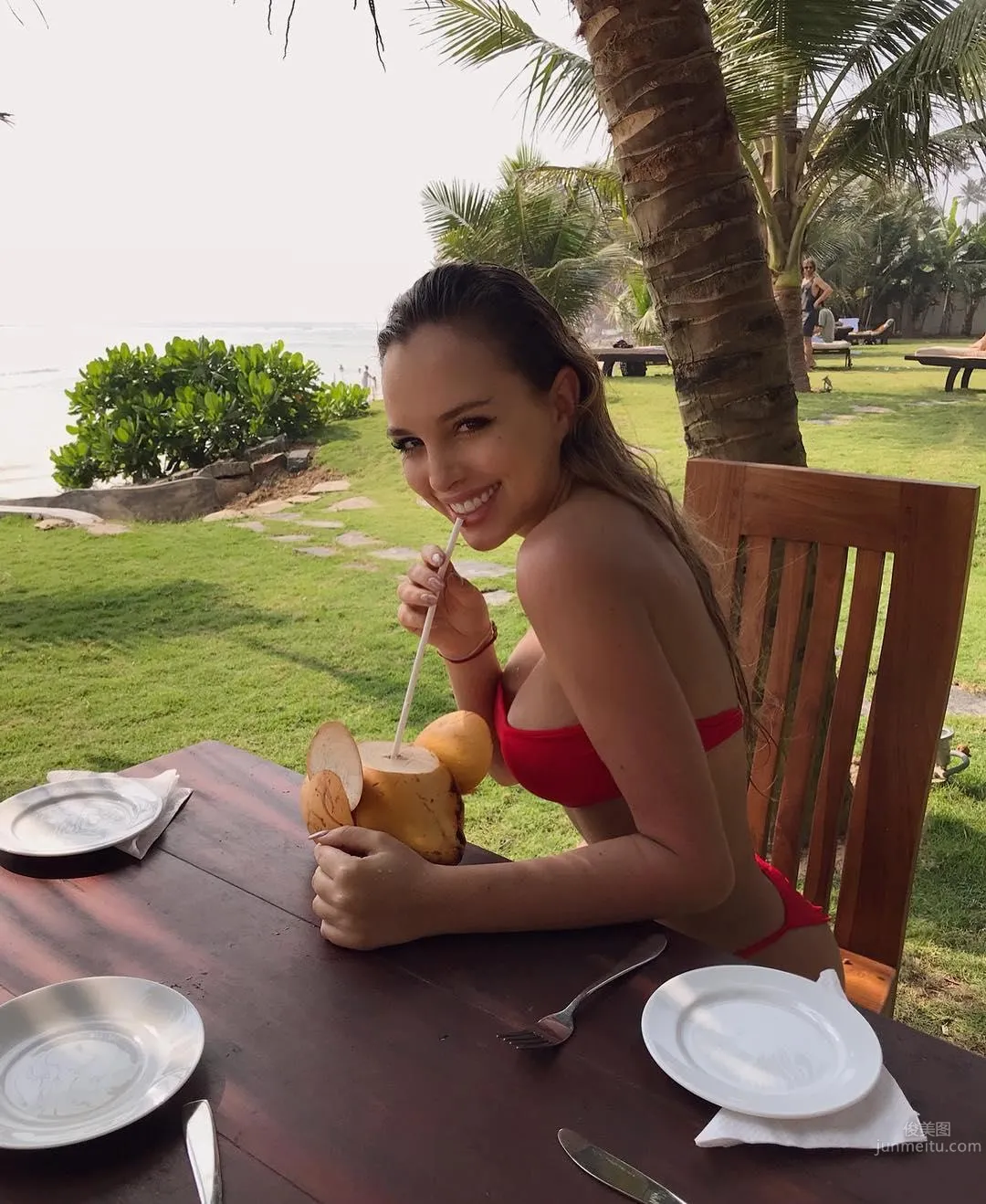 Full Power! American Sweetheart Veronica Bielik, Bikini Fully in View photo 38