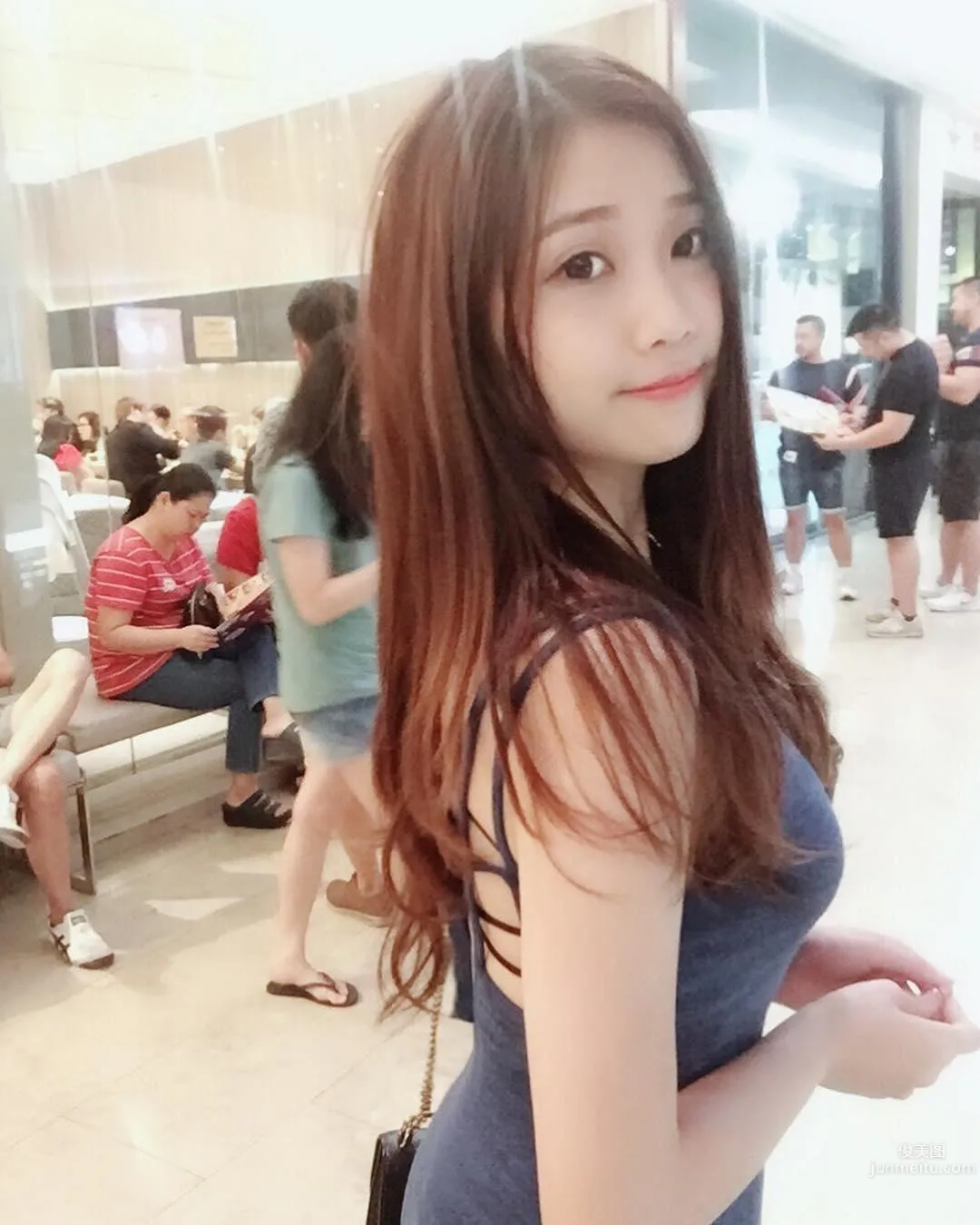 Malaysian Beauty Rainy Lly, Girl with Full Elegance and Great Figure photo 18