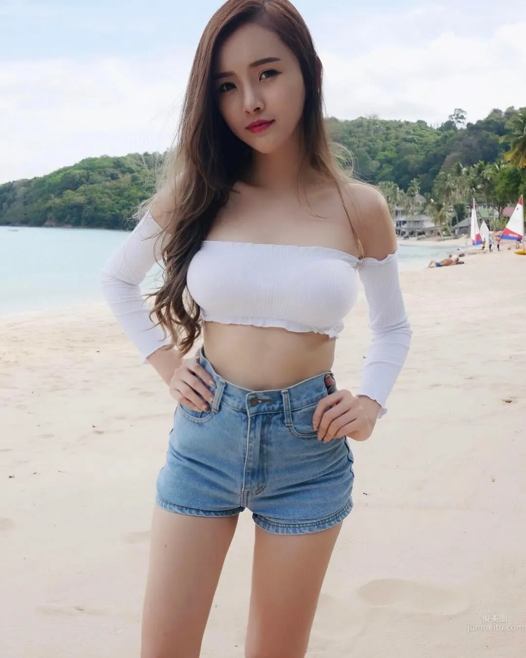 Malaysian Beauty Yifeis Has Over 360,000 Followers! photo 18
