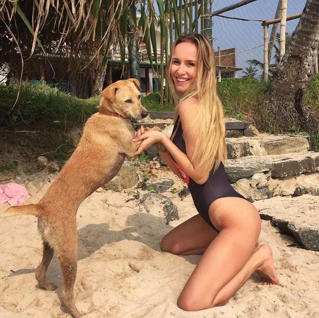 Mature Woman Charm! Older Sister Is Super Sexy, Sabina Kontor's Full Bust Cannot Be Hidden photo 25