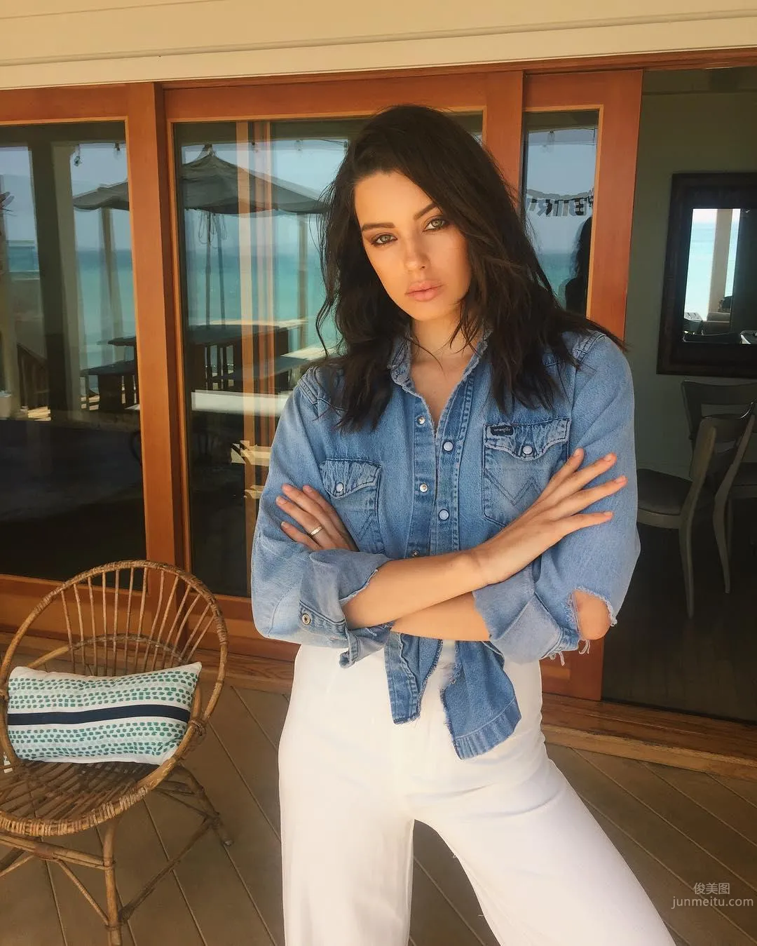 Denise Schaefer- 秘鲁嫩模美艳私房照_37