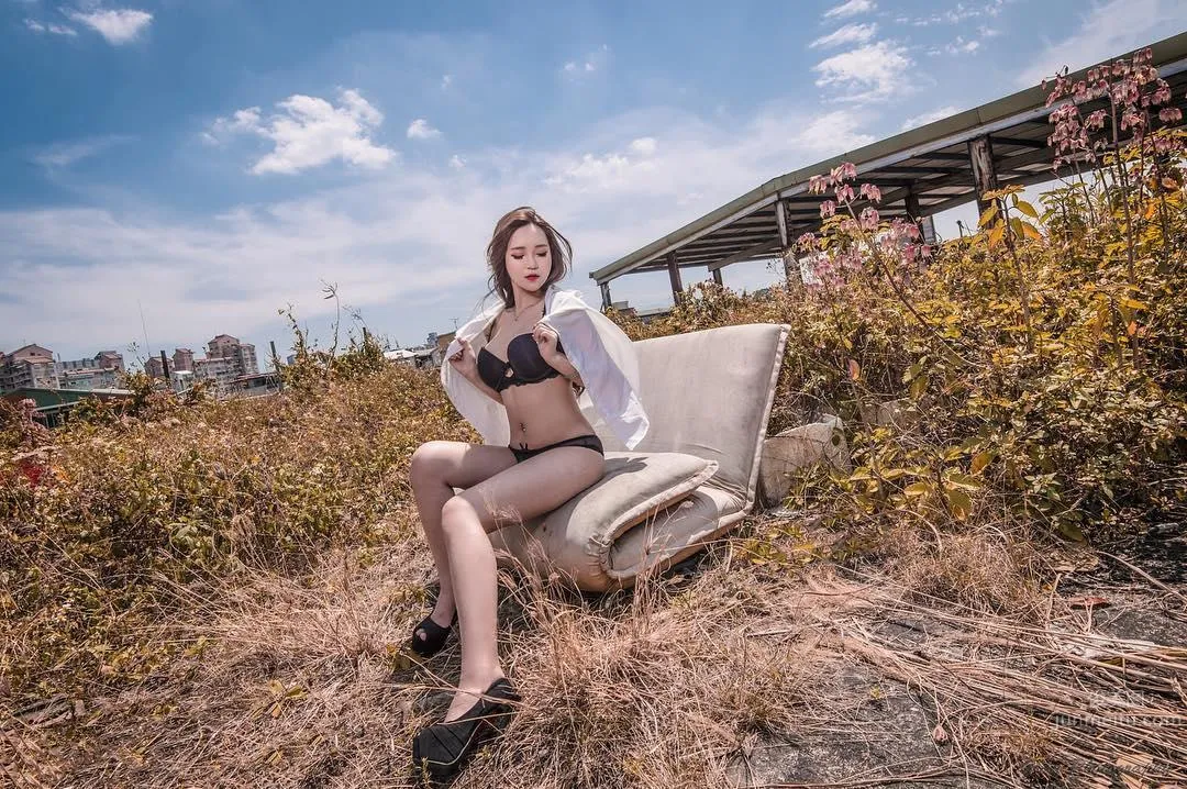 Jin Yuen: Photo Set 2022 photo 33