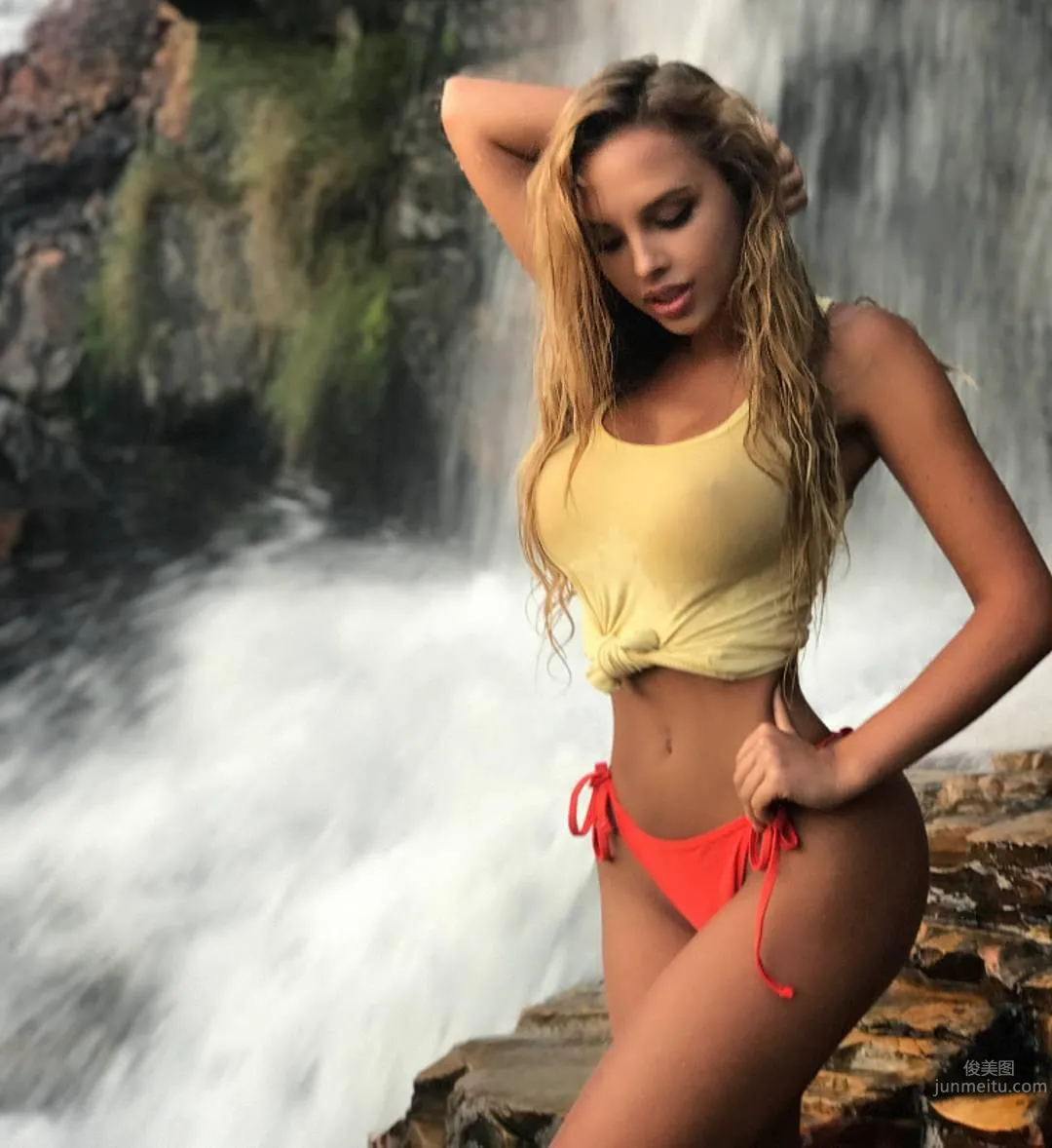 Full Power! American Sweetheart Veronica Bielik, Bikini Fully in View photo 22