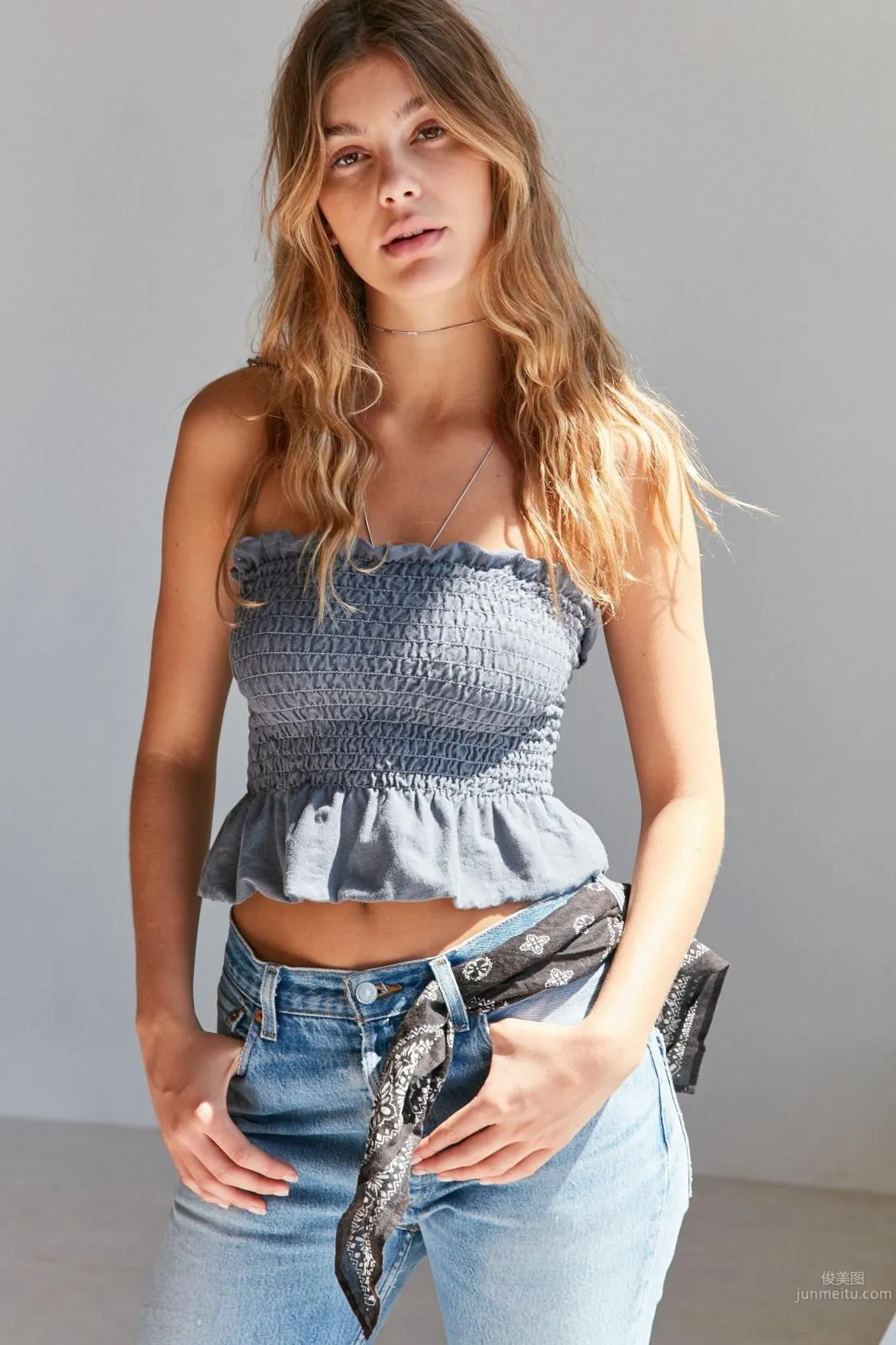 Camila Morrone- 阿根廷炙手可熱的嫩模 7