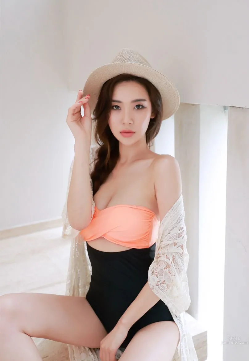 Park Da Hyun, Beach Elegance Long-Term Collection photo 29