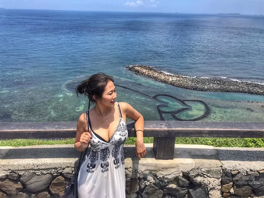 台灣素人正妹陳靖媛 渾圓碗波與結實蜜臀 10