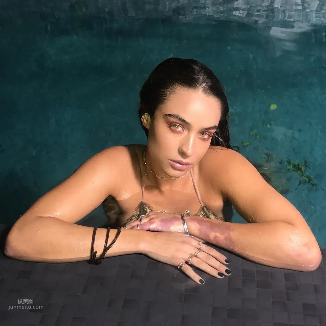 Sommer Ray: Belfie photo 22