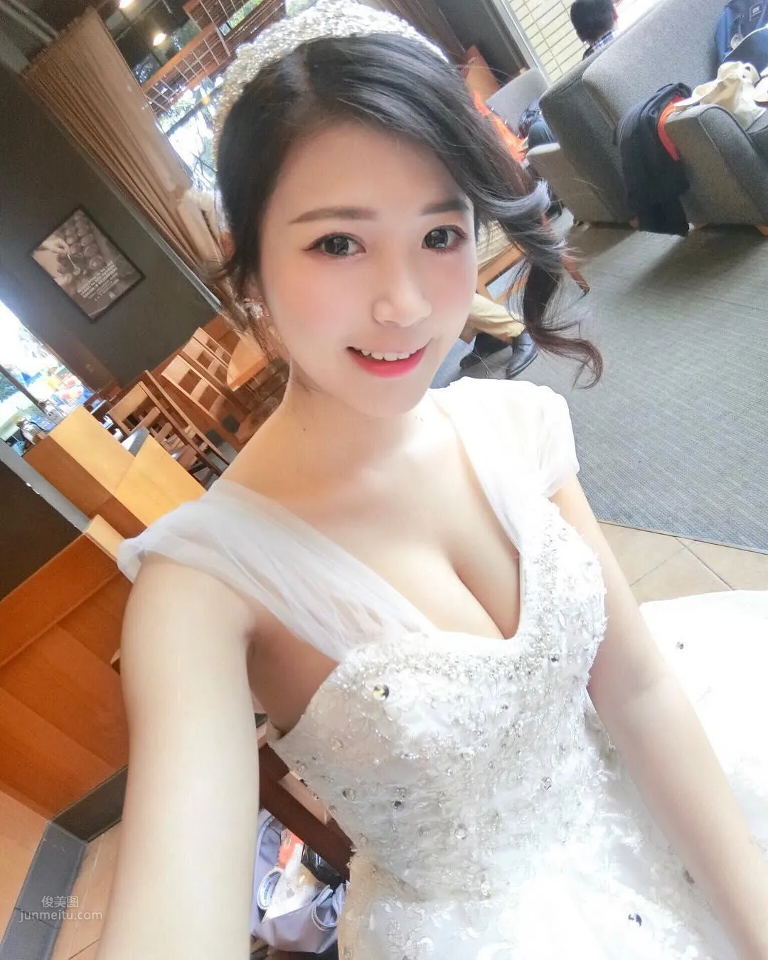這種play也可以！台灣正妹「林珈伊」IG好精彩 6