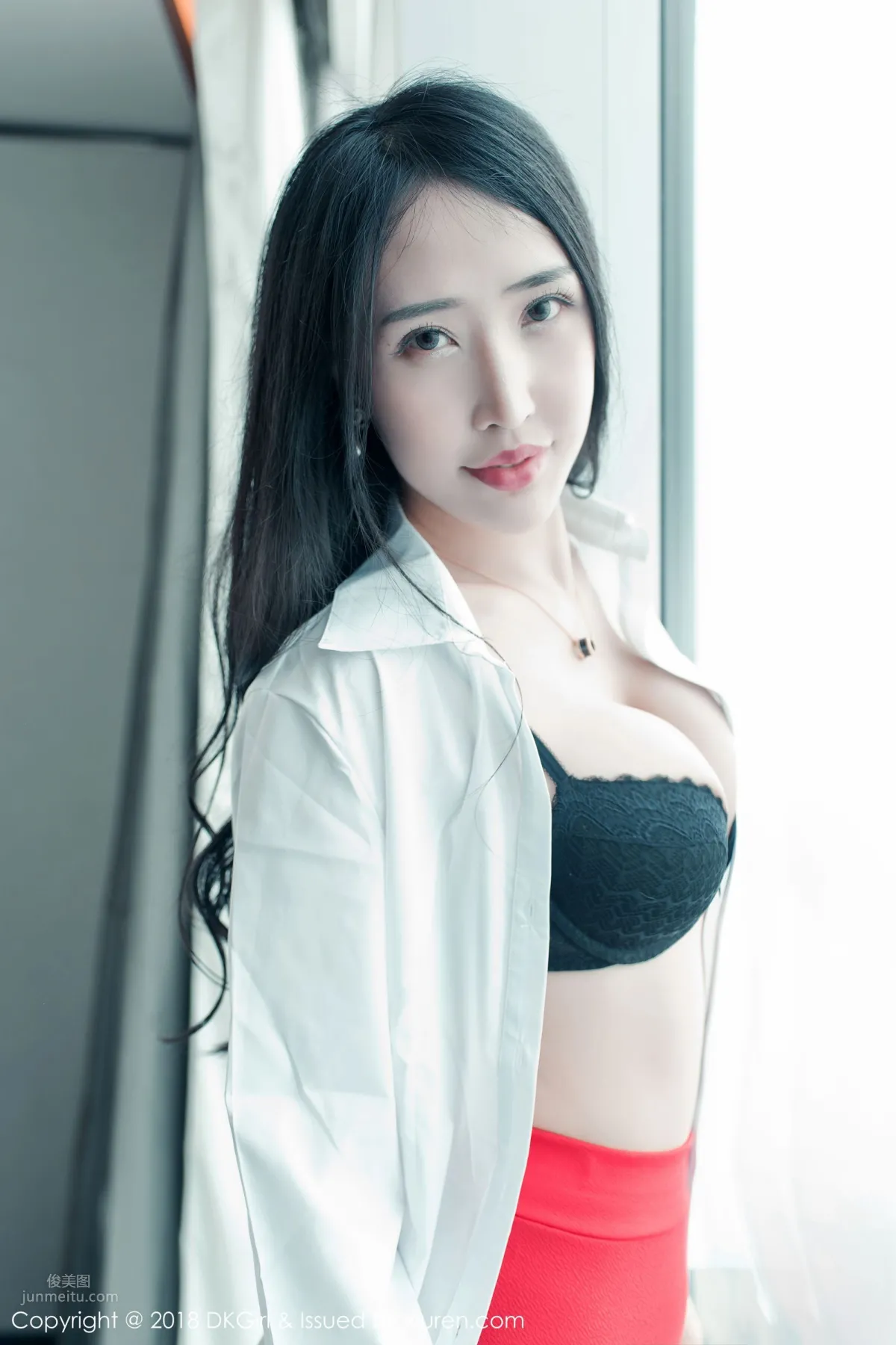 Long-Legged Beauty Yu Gongzhu, Workplace OL Black Stockings Temptation photo 48