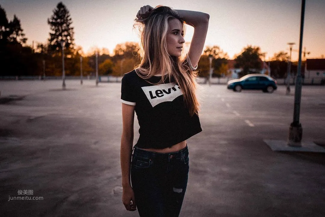 In Love! Beautiful Girl "Selina Kohler" Stunning Angel Face Captivates Netizens' Hearts photo 23