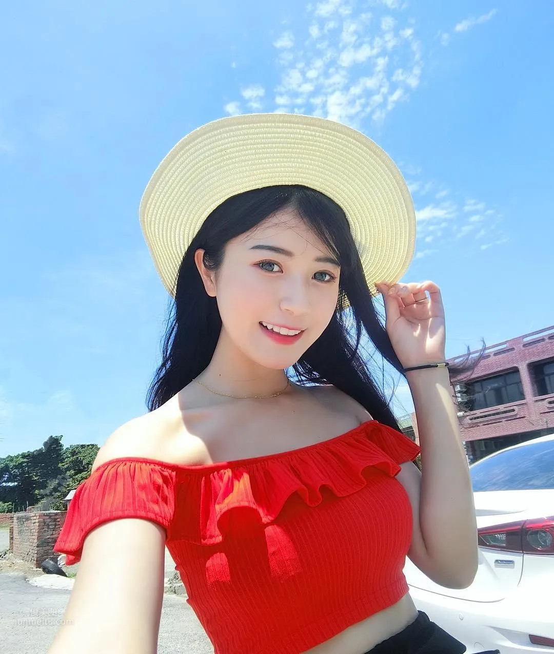這種play也可以！台灣正妹「林珈伊」IG好精彩 12
