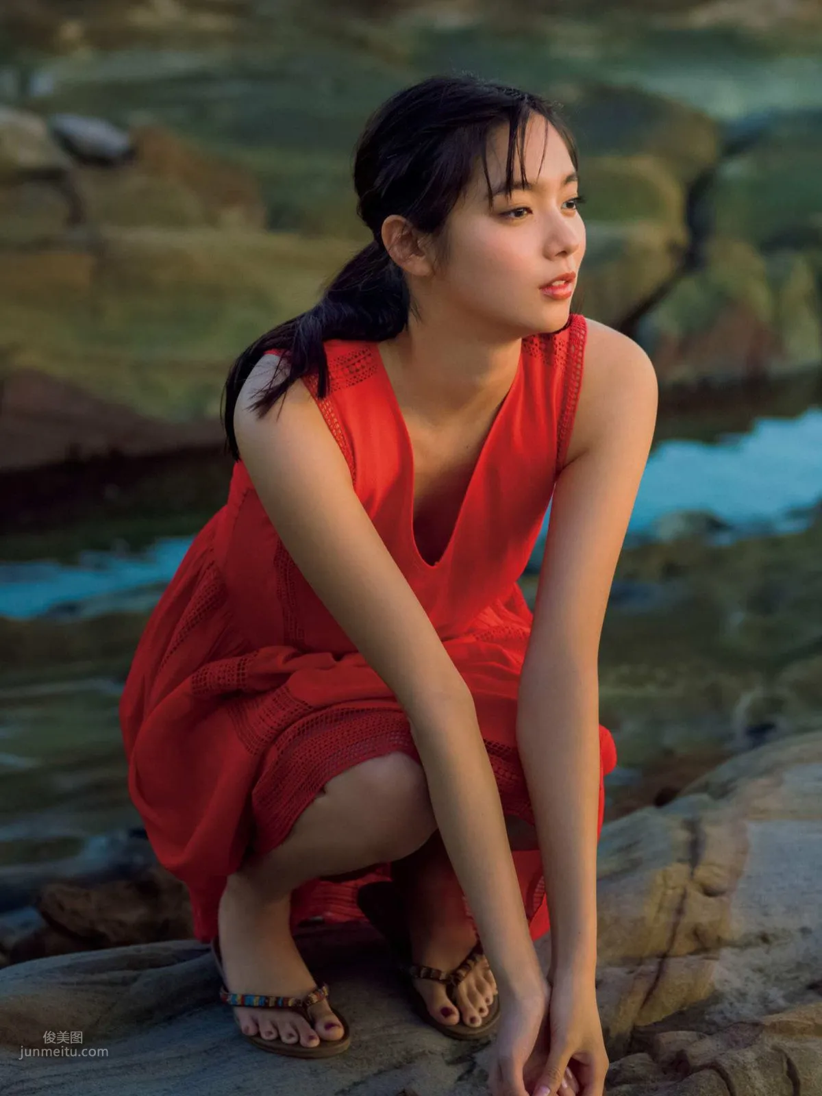 Yua Shinkawa, 2018 Weekly Playboy News Photos photo 2