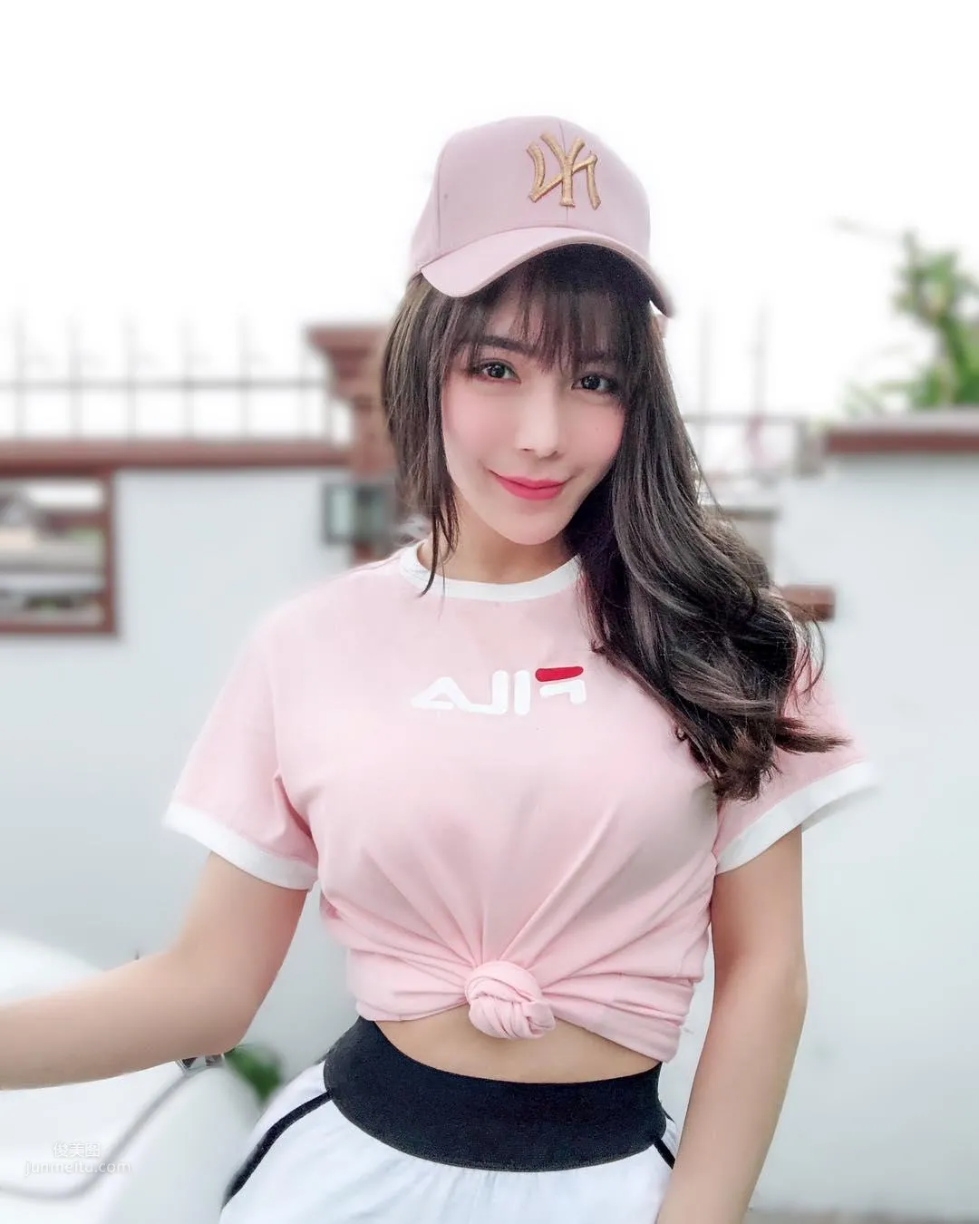 Malaysian Girl Amanda Seet "Big Chest, Big Mole"! photo 11