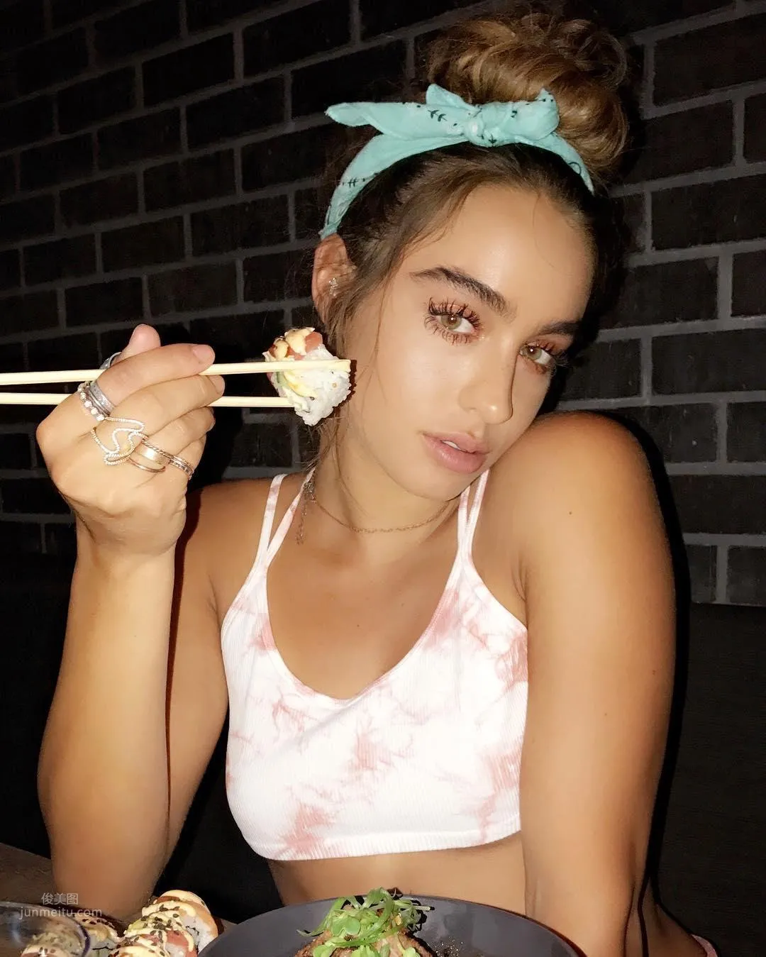 Sommer Ray: Belfie photo 21