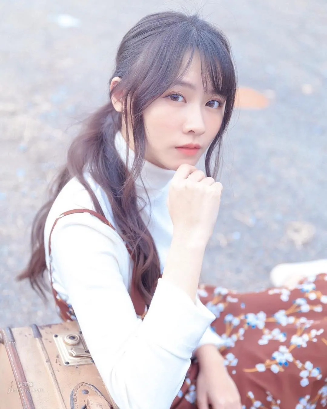 成大小清新學姐羅珮恩 火紅比基尼甜美迷人 10