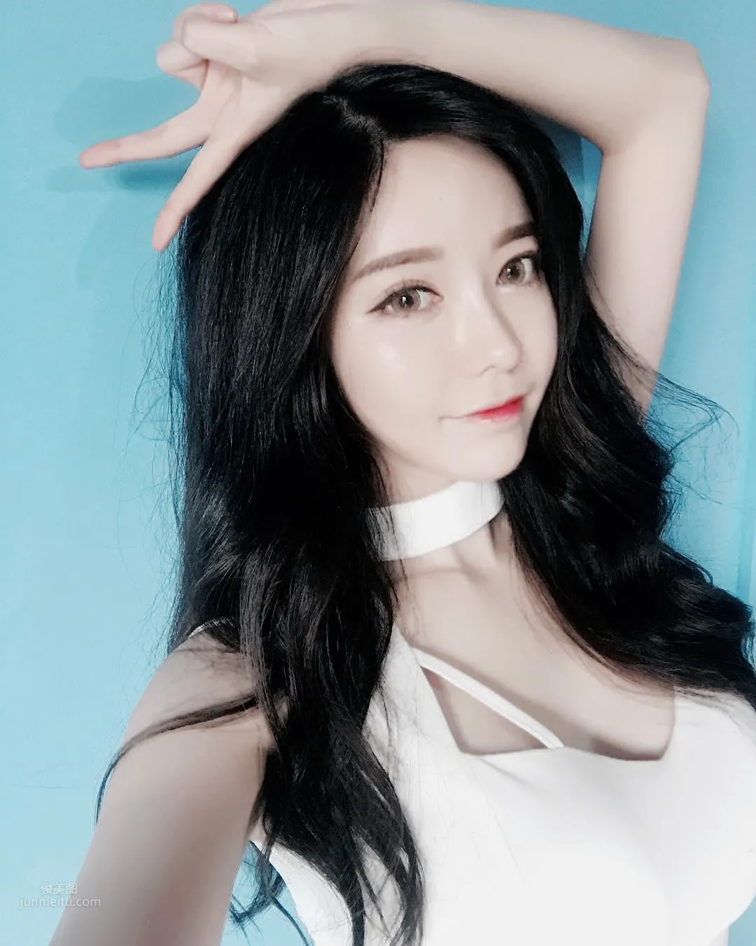 韩国短发美人崔疎曳私房照_1