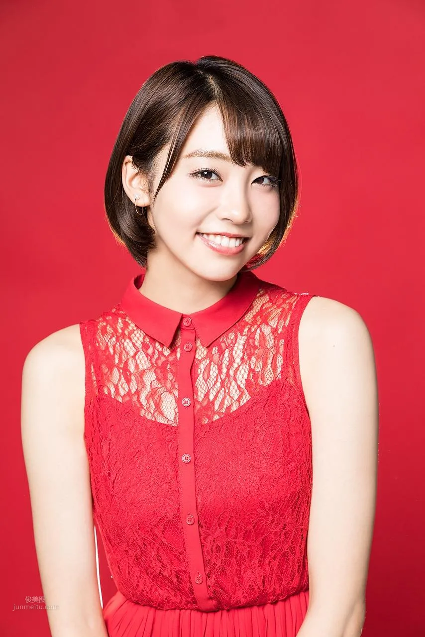 Nakada Hinako, HUSTLE PRESS 2017 Collection photo 28
