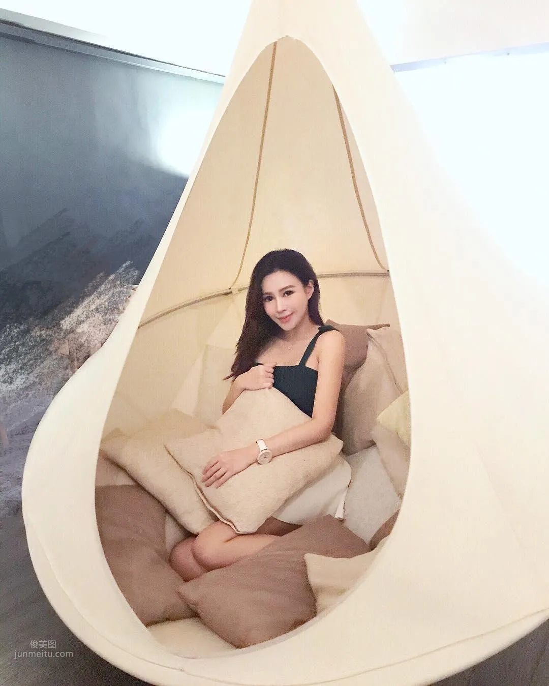 Rare in Hong Kong, young model Ye Kaiqi, truly high looks and a good figure with even better texture! photo 10