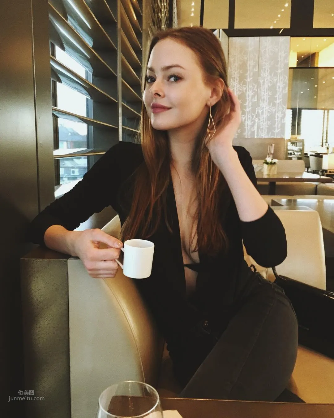 波蘭隊出局！妹子Alexandra Ola Kaczmarek性感身軀來安慰 10