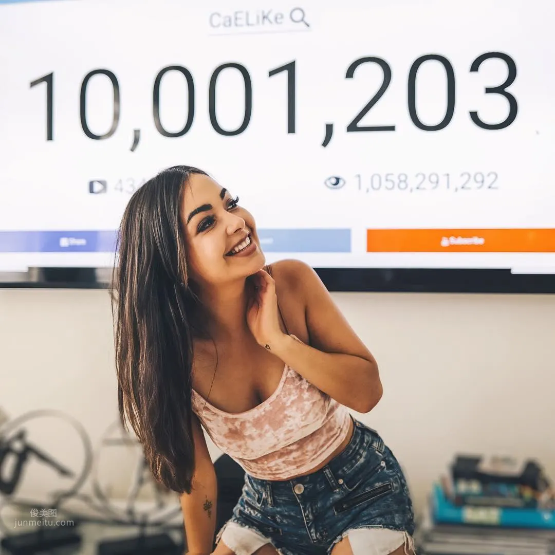 Mexican Beauty CaELiKe, Goddess with Ten Million YouTube Followers photo 7