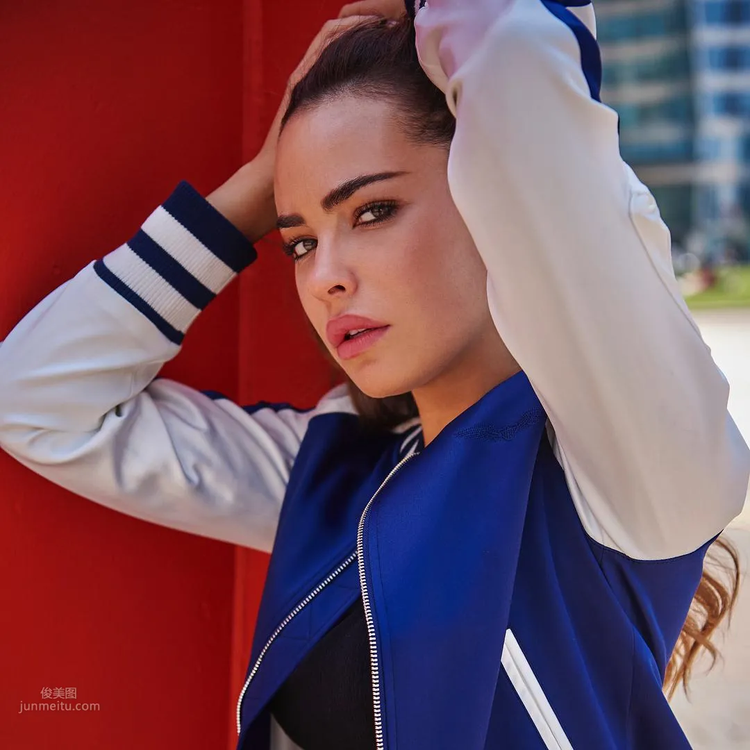 So Hot！法国辣模Audrey Bouetté，自信心爆棚展现完美曲线_16