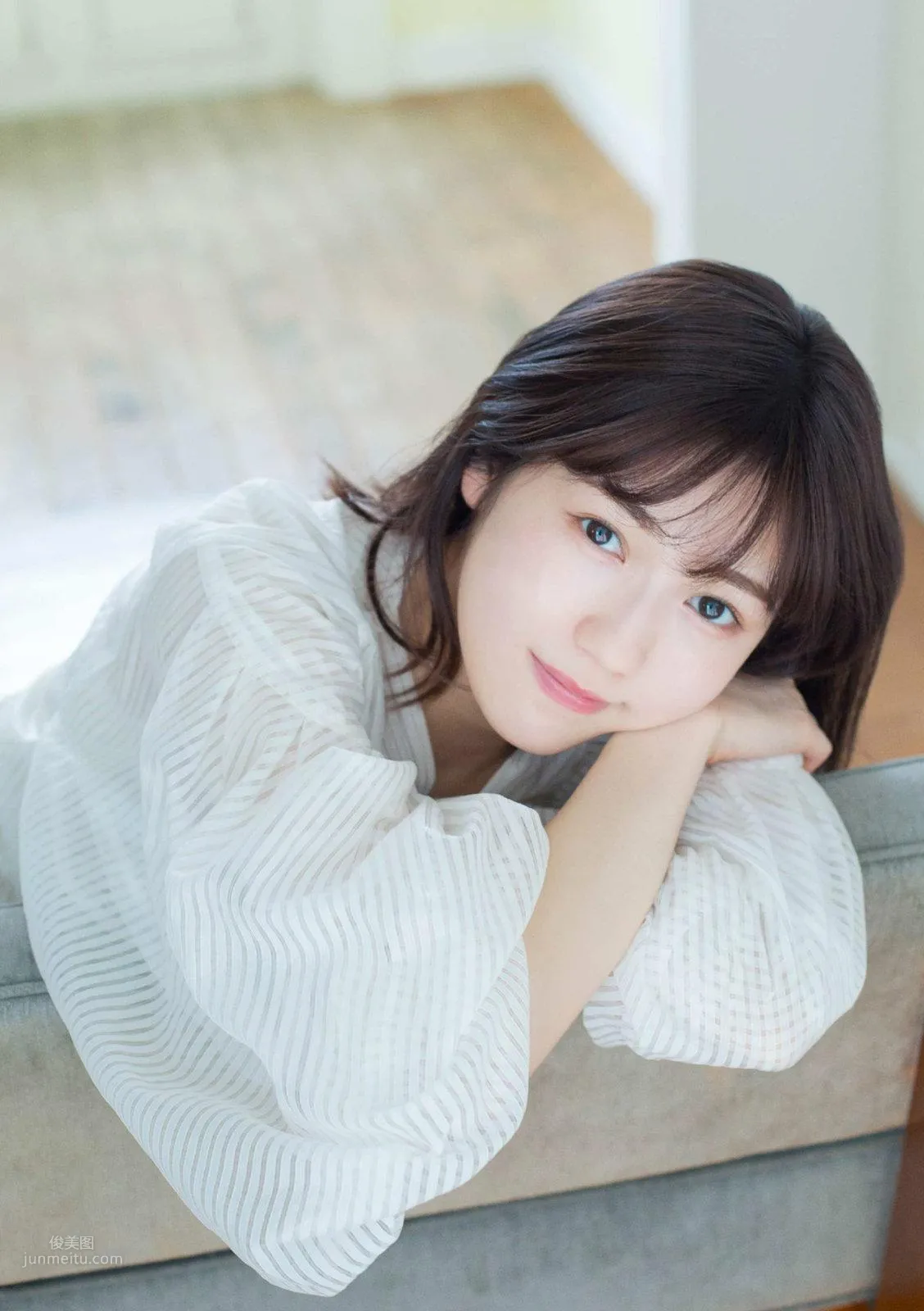 Mayu Watanabe, 2017 to 2018 Japanese Magazine Photo Collection photo 15