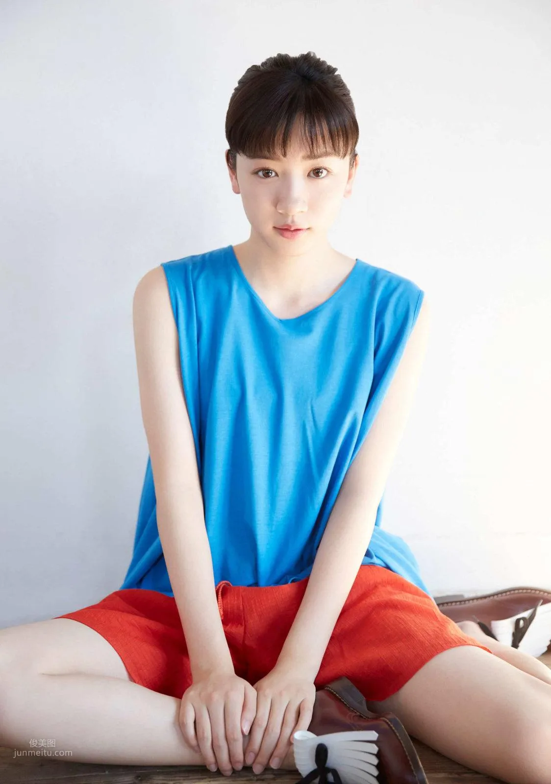 Mei Nagano, Japanese Weekly 2018 Magazine Photo Collection photo 14