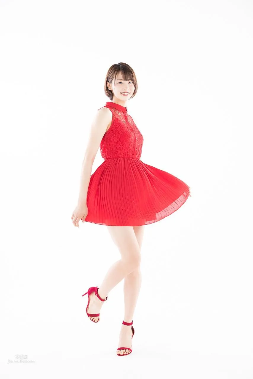 Nakada Hinako, HUSTLE PRESS 2017 Collection photo 23