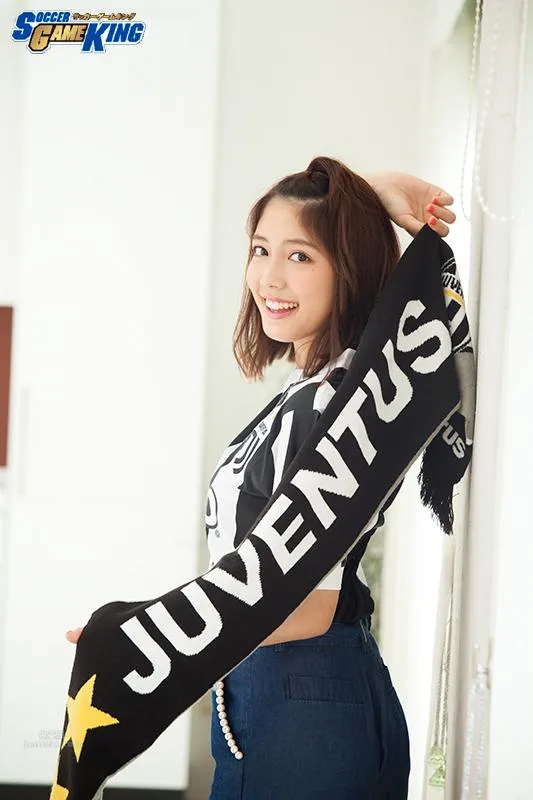 Ruka Matsuda - 2018 Japanese Weekly Magazine Collection photo 15