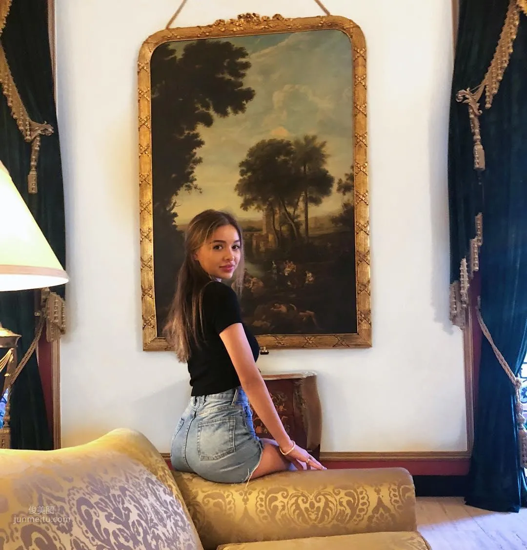 鬼妹版宇都宫Sophie Mudd，超强劲事业线晃动到头晕_47